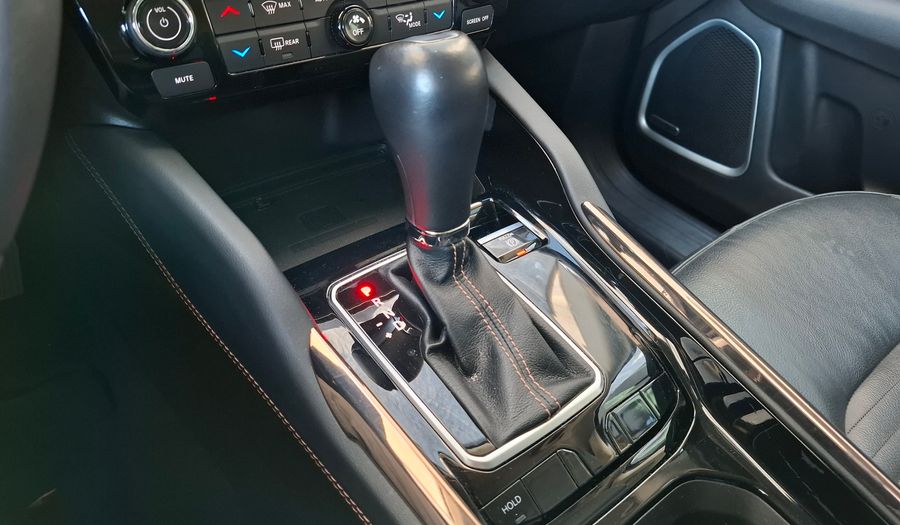 Jeep Commander 1.3 T270 LIMITED AUTO Suv 2023