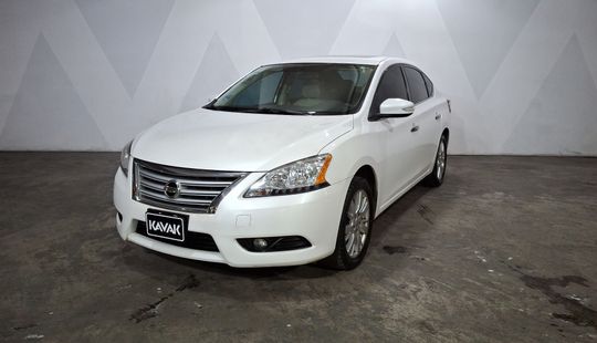 2016 • 93,590 km • Automático
