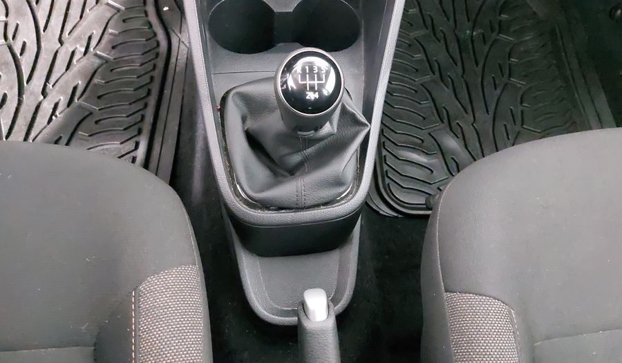 Volkswagen Saveiro 1.6 ROBUST CABINA SENCILLA Pickup 2024