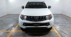Mitsubishi L200 2.4 GASOLINA GLS DOBLE CABINA 4X2 Pickup 2017
