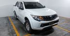 Mitsubishi L200 2.4 GASOLINA GLS DOBLE CABINA 4X2 Pickup 2017