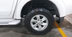 Mitsubishi L200 2.4 GASOLINA GLS DOBLE CABINA 4X2 Pickup 2017