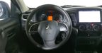 Mitsubishi L200 2.4 GASOLINA GLS DOBLE CABINA 4X2 Pickup 2017