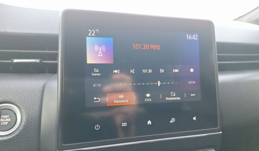 Renault Clio 1.0T INTENS Hatchback 2022