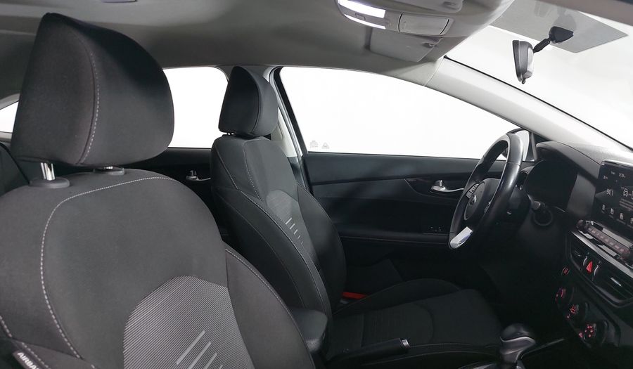 Kia Forte 2.0 EX IVT Hatchback 2020