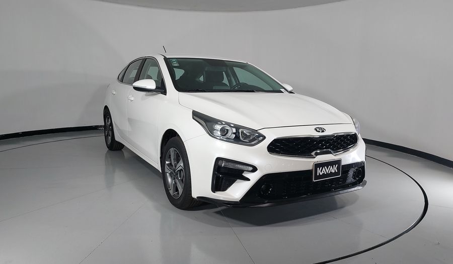 Kia Forte 2.0 EX IVT Hatchback 2020