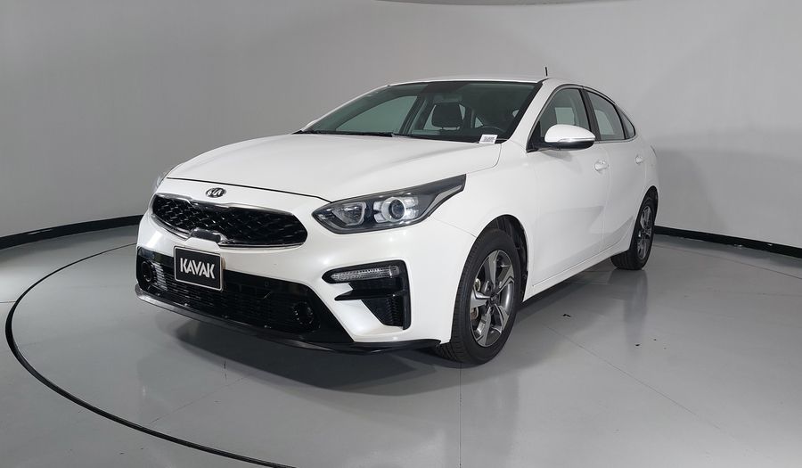 Kia Forte 2.0 EX IVT Hatchback 2020