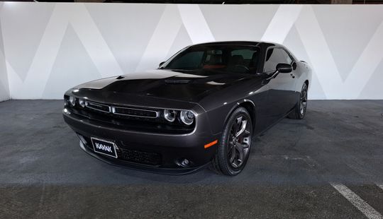 Dodge • Challenger