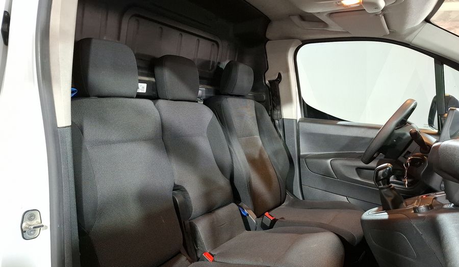 Peugeot Partner 1.6 HDI MAXI PACK Van 2022