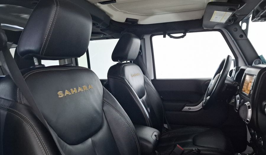 Jeep Wrangler 3.6 UNLIMITED SAHARA 4WD AUTO Suv 2013
