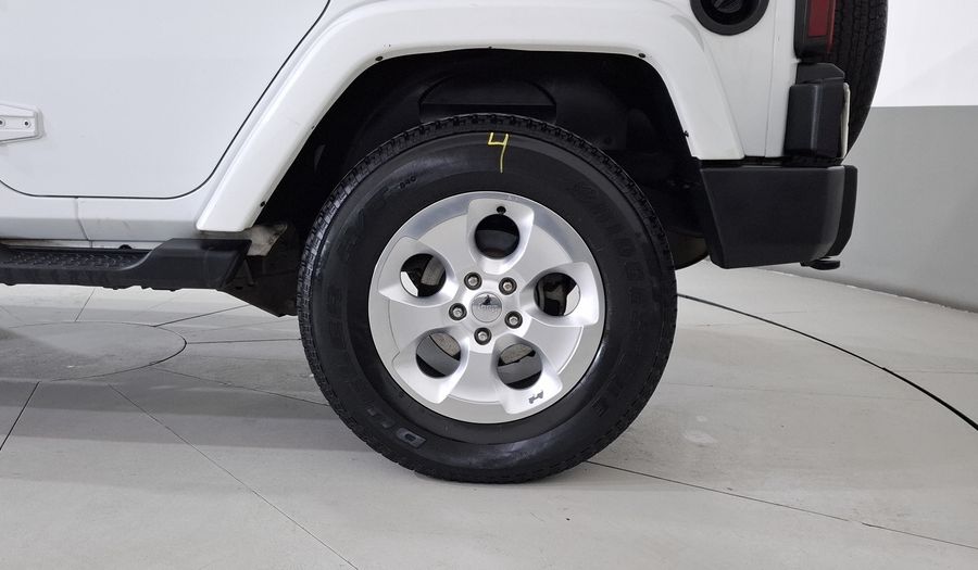 Jeep Wrangler 3.6 UNLIMITED SAHARA 4WD AUTO Suv 2013