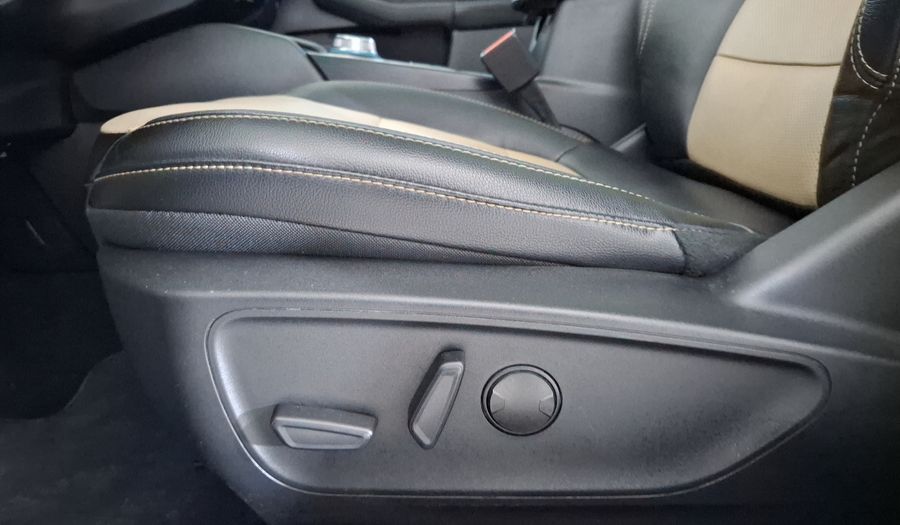 Ford Escape 2.5 HEV TITANIUM CVT Suv 2022