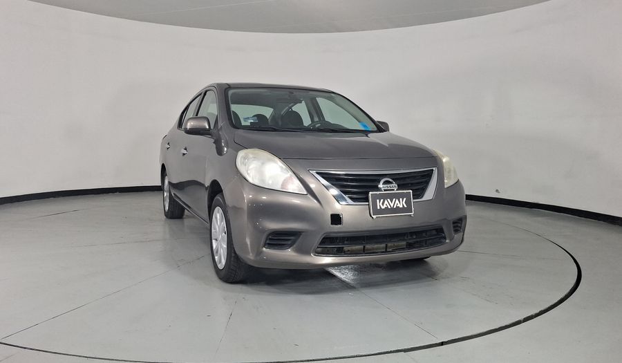 Nissan Versa 1.6 SENSE TM AC Sedan 2012