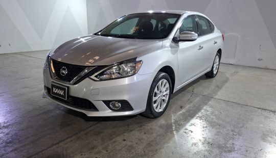 Nissan • Sentra