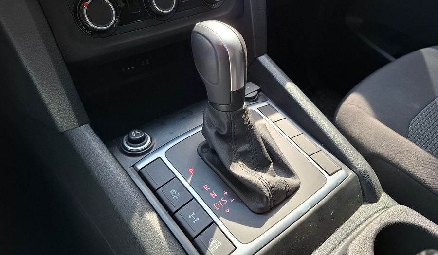 Volkswagen Amarok 2.0 TDI 180CV COMFORTLINE 4X2 MY23 Pickup 2023