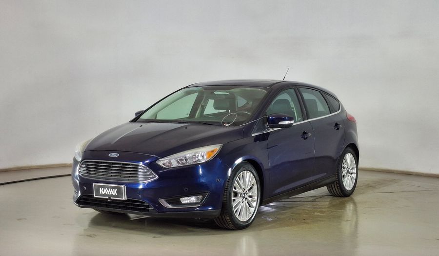 Ford Focus 2.0 TITANIUM POWER SHIFT Hatchback 2016