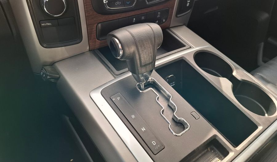Ram 1500 5.7 LARAMIE V8 AT 4X4 Pickup 2020