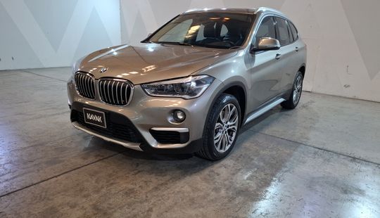 Bmw • X1
