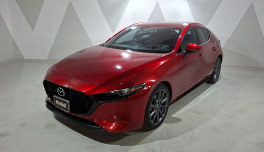Mazda • Mazda 3