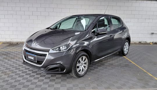 Peugeot • 208