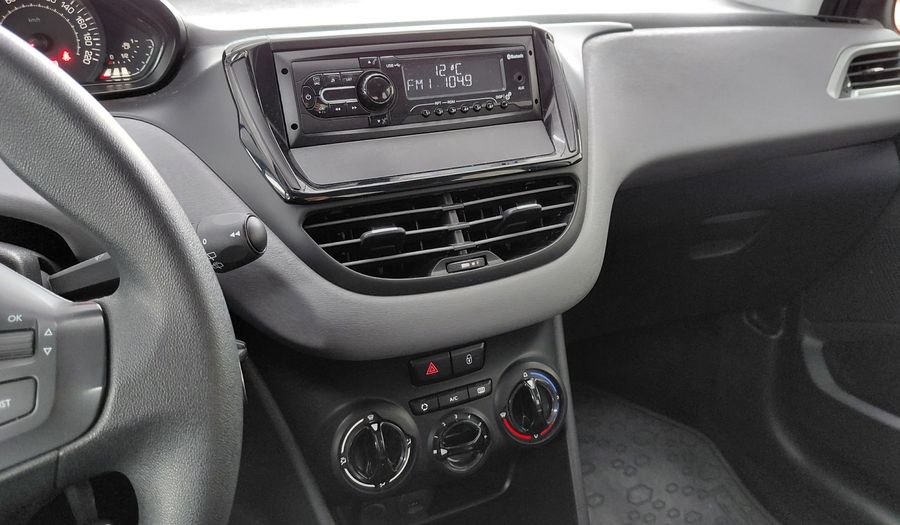 Peugeot 208 1.6 ACTIVE Hatchback 2018