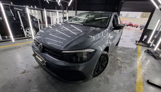 Volkswagen • Polo