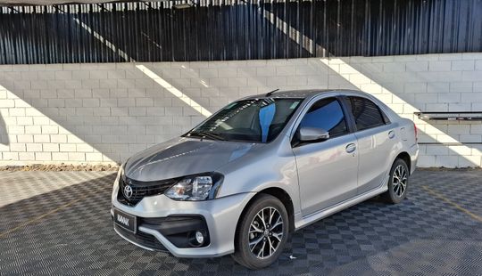 Toyota • Etios