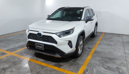 2021 • 67,389 km • Automático
