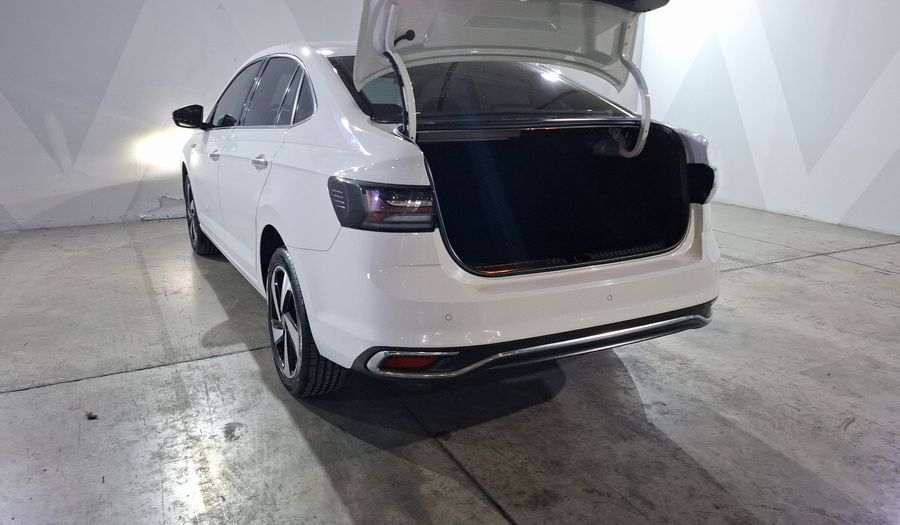 Volkswagen Virtus 1.0 HIGHLINE AUTO Sedan 2024