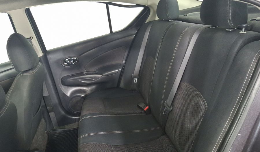 Nissan Versa 1.6 ADVANCE Sedan 2017