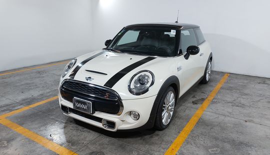 Mini • Cooper S