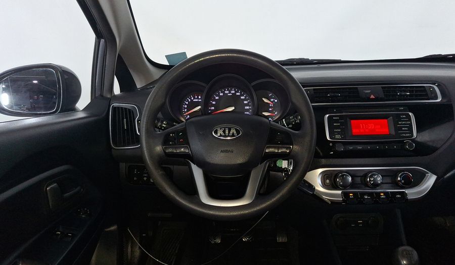 Kia Rio 1.6 LX MT Hatchback 2017