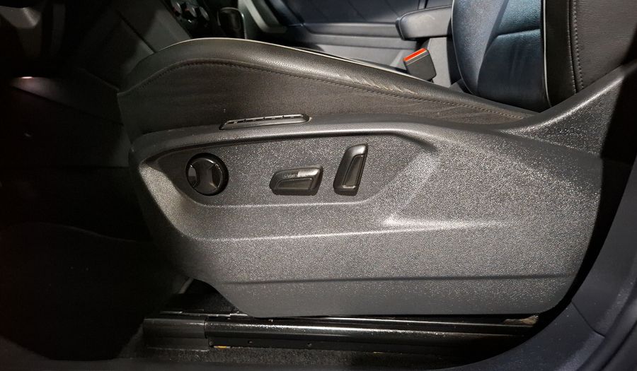 Volkswagen Tiguan 1.4 COMFORTLINE PIEL DCT Suv 2019