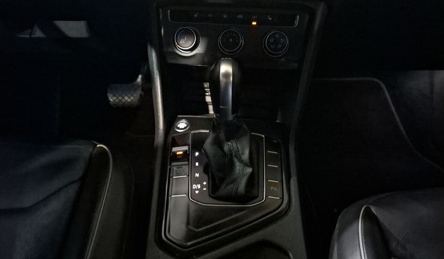 Volkswagen Tiguan 1.4 COMFORTLINE PIEL DCT Suv 2019