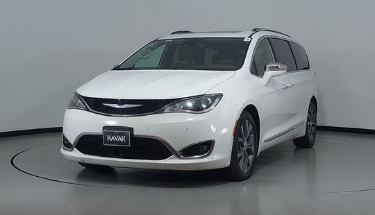 Chrysler • Pacifica