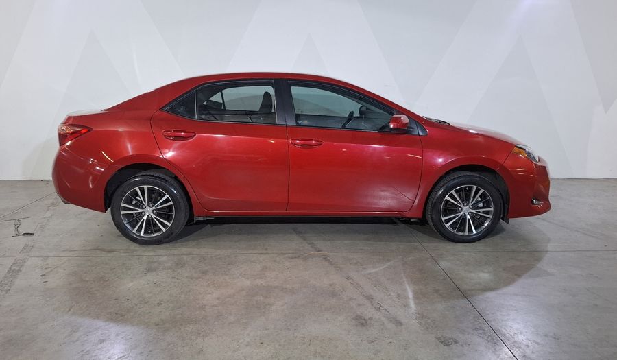 Toyota Corolla 1.8 LE CVT Sedan 2017