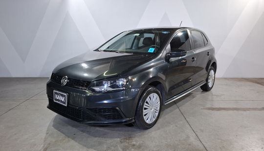 Volkswagen • Polo