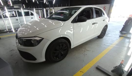 Volkswagen • Polo
