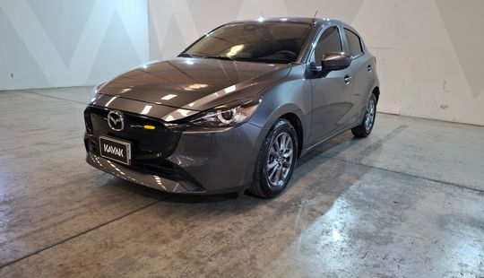 Mazda • Mazda 2