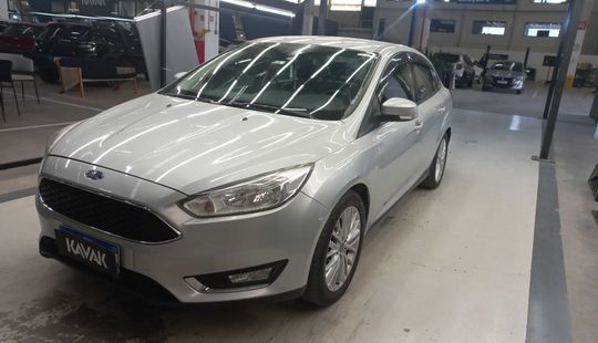 Ford • Focus