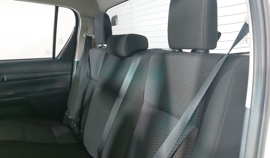 Toyota Hilux 2.7 SR DOBLE CABINA Pickup 2024