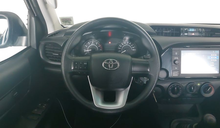 Toyota Hilux 2.7 SR DOBLE CABINA Pickup 2024