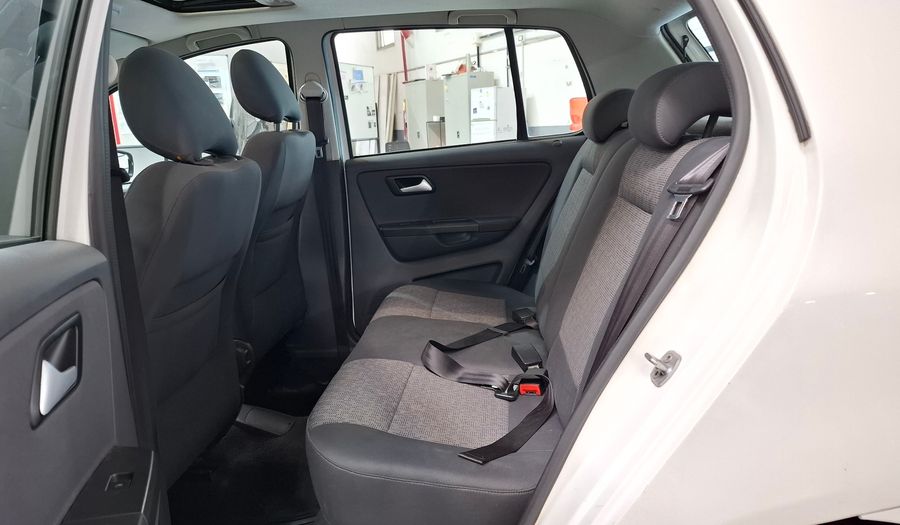 Volkswagen Fox 1.6 HIGHLINE I MOTION Hatchback 2014
