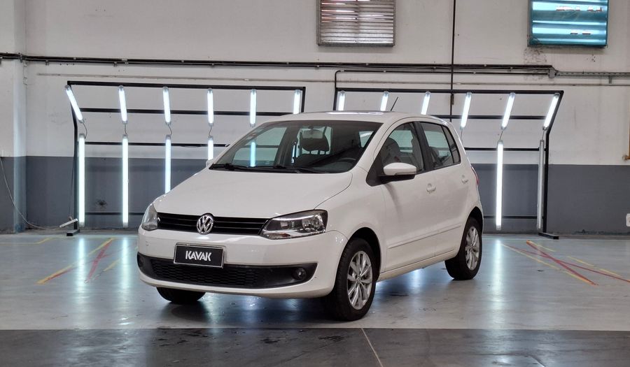 Volkswagen Fox 1.6 HIGHLINE I MOTION Hatchback 2014