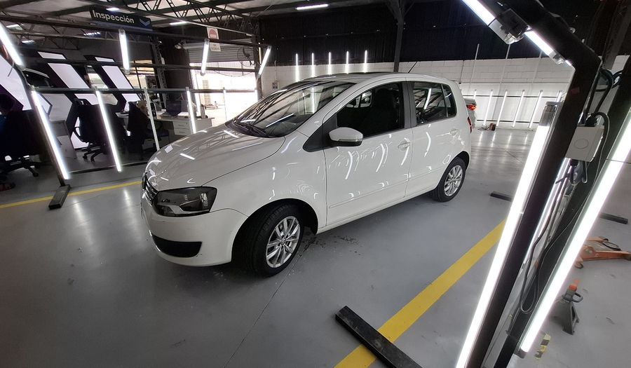 Volkswagen Fox 1.6 HIGHLINE I MOTION Hatchback 2014