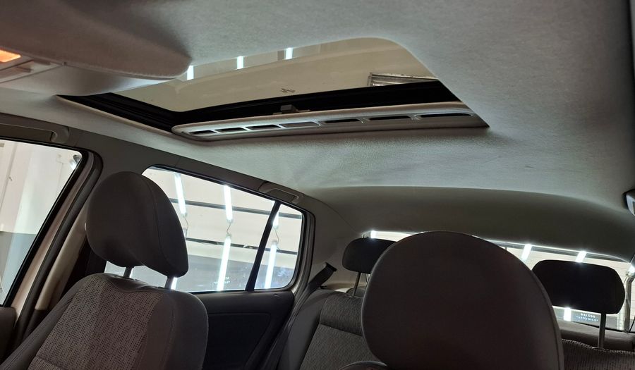 Volkswagen Fox 1.6 HIGHLINE I MOTION Hatchback 2014