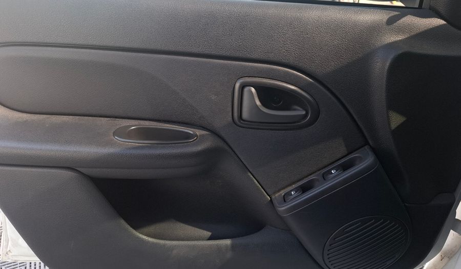Renault Clio 1.1 GT LINE Hatchback 2014