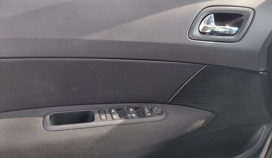Peugeot 308 1.6 ALLURE NAV Hatchback 2014