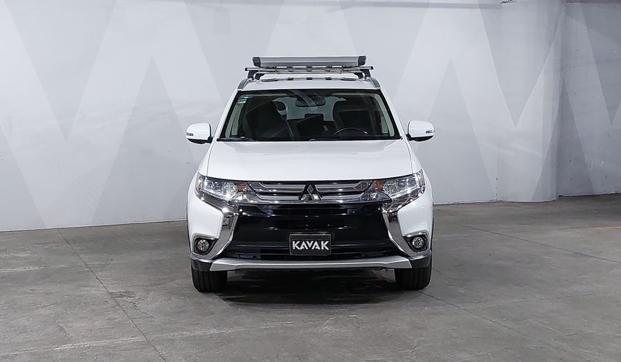 Mitsubishi Outlander 2.4 SE Suv 2017