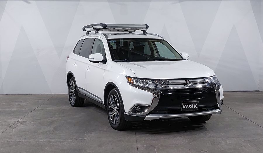 Mitsubishi Outlander 2.4 SE Suv 2017
